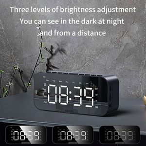 Alto -falante Bluetooth Despertador digital Clock grande Tela LED Screen Relógios eletrônicos FM Radio Phone Titular Decorações do escritório do quarto