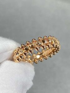 Designer charm Xia Xiaojing Rivet Ring 18K Gold Diamond Grid Rose Bullet Head Couple Matching Indifferent and Stylish Female Personality