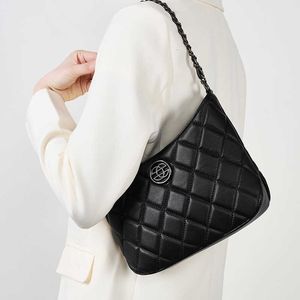 Lingge Xiaoxiangfeng Chain Bag 2024 Top Layer Cowhide Versatile One Shoulder Womens Commuter Underarm