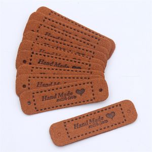 20Pcs/Pack Hand Made With Love Labels Tags For Clothes Handmade PU Leather Labels DIY Hats Bags Sewing Tags Accessories