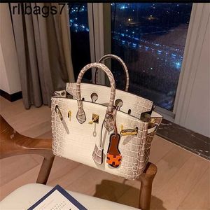 Bolsas de couro BK Bolsas de couro Mulheres CK WOMENS 2024 Moda Crocodilo Padrão Crossbody Bag ombro tem logotipo