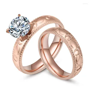 Com pedras laterais Princesa cortada cúbica zircônia titânio aço anéis de noivado de casamento conjunto de casal para mulheres e homens prata/rosa/ouro