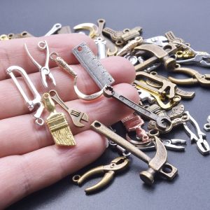 10-30st Random Mix Tools Alloy Charm Antique Bronze Tibetan Silver Hammer Ax Punk KeyChain Pendant Jewelry Material Material