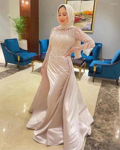 Party Dresses Dubai Longeplees Muslim Evening Dress Mermaid Satin Beads Elegant för bröllopsmiddagsklänningar Arabiska kalkon Vestido