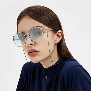 Eyeglasses chains Glasses Chain Black Four Leaf Charm Glasses Stand with Sunglasses Stand Womens Neck Mask Sling C240411