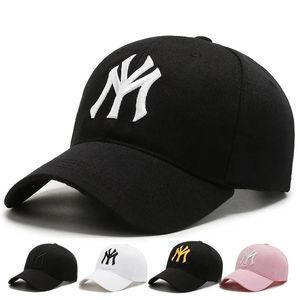 Embroidered baseball caps for men and women adjustable sun hats duck tongues cotton trucker hats fashion 240411