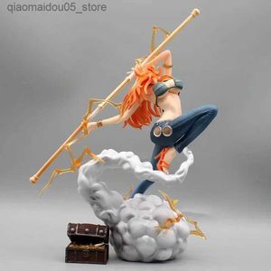 Action Toy Figures 29 cm Carattere anime integrato Nami Azione Pantaloni sexy Statue Hot Lightning Zeus Room Decoration Model Collection Toy