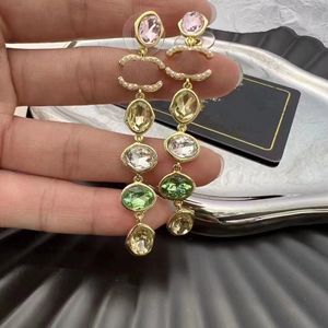 Simples 18k Gold Bated 925 Silver Luxury Brand Designers Letters Stud geométrico famosos mulheres redondas de cristal strol