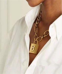 Naszyjniki wiszące vintage masywny metalowy gęsty łańcuch geometryczny litera b zamek moda Kobiety punkowe akcesoria biżuterii 2208314505474