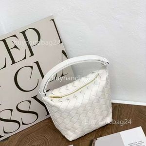 Tote Evening Lunch Womens Shoulder Bott Glas Woven Wallace Venetas 2024 Nya väskor Kohidande enkelväska Underarm Lady Designer Casual Box Purse Handbag Zofs