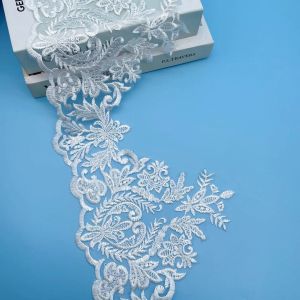 1yard 20cm de largura de renda de marfim de estilo europeu Véu de casamento Tiara Diy Jóias artesanais Flores