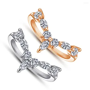 Ringos de cluster 925 Crown Sterling Silver Bridal for Wedding Engagement v Design Ring Ring deslumbrante CZ