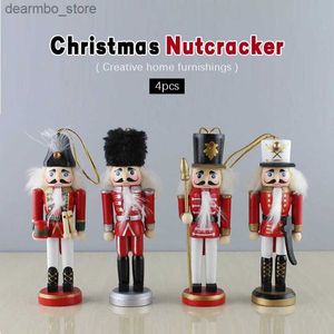 Konst och hantverk 4st/set 13cm Nutcracker Soldier Puppet Trähantverk Mini Nutcracker Doll Pendant Christmas Tree Decoration Home Ornament L49