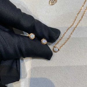 Designer charm V Gold High Quality Single Diamond Necklace One UFO Simple and Versatile Rose White Lock Bone Chain Female