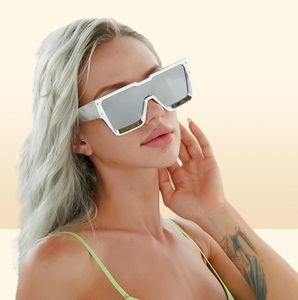 Summer Cyclone Solglasögon för män och kvinnor Style 1578 Antiultraviolet Retro Plate Square Full Frame Fashion Eyeglasses New Rando1049898