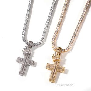 Crown Cross Pendant Naszyjnik Mężczyźni Hip Hop punkowy moda osobowość szeroka Gra Moissanite Diamond Gold Gold Sterling Sier Cuban Link Chain Kobiety