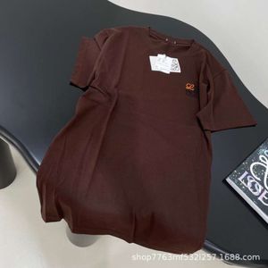 Felpe con cappuccio da donna 24 T-shirt da ricamo a maniche corte primaverili all'inizio della primavera