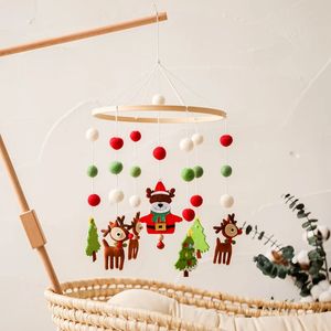 Baby Christmas Bed Bell Crib Mobiles Toy Cots Projection Infant Wooden Animals Pendant Rotating Music Rattles Gift 240411