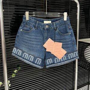 Bokstav korta byxa jeans för kvinnor designers mode denim byxor cool flicka mini shorts streetwear