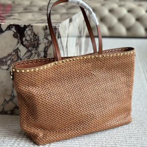Straw Weave Tote Shopping Bag Fashion Letters Golden Leather Handle Magnetic Button Women Handbags Purse Inside Zipper Pocket Large Capacity Pockets