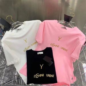 女性の夏のデザイナーTシャツトレンディな新しいハイエンドゴールドオニオンレタープリント半袖ルーズ大規模ファッション人気スタイルユニセックス