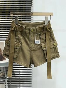 Large Pocket Denim Shorts For Women American Vintage Simple Solid Jeans Summer High Waisted Slim Fitting Female Cargo Pants 240411