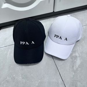 Capas de bola de designer para homens mulheres P Letter Baseball Caps 4 Seasons Ajustável Luxo Esportes Black Hats Black