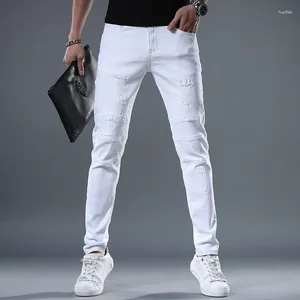 Мужские джинсы Оптовая торговля 2024 Корейская мода повседневное шоу скинни мужски красная одежда для подростков карандашные брюки классические брюки
