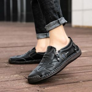 Casual Shoes Retro Leather Men's Handmade Loafers Moccasins Fashion Breathable Side Zipper Driving Boat