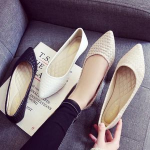Casual Shoes Woman Pointed Toe Weave Flats Ballerina Loafers Moccasins Solid Shallow Sticked Sneaker Women Espadrilles Stor storlek 40-43