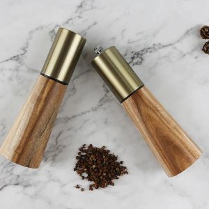 Wooden Metal Spice Nut Grinders for Kitchen Cooking Tools Pepper Seasoning Miller Salt Sprayer Shaker for Herb Spice Tools