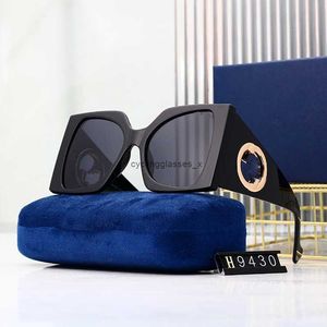 Os novos óculos de sol Kufangs são populares na internet, com os mesmos óculos quadrados de quadro e hip-hop personalizados que resistentes à UV