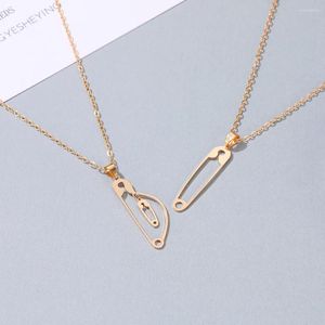 Pendant Necklaces Fashion Car Paper Clip Necklace For Women Metal Personality Versatile Lovers Geometric Fine Jewelry