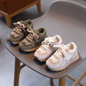 Sneakers Girls Shoes 2024 Spring/Summer New Childrens Mesh Breathable Sports Korean Edition Boys Casual Forrest Gump H240411