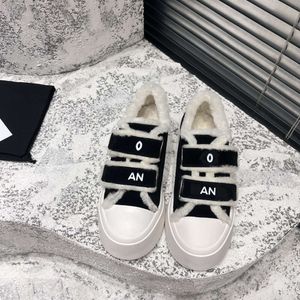 Designer Sneakers Oversized Casual Shoes White Black Leather Luxury Velvet Suede Womens Espadrilles Trainers man women Flats Lace Up Platform 1978 W436 02