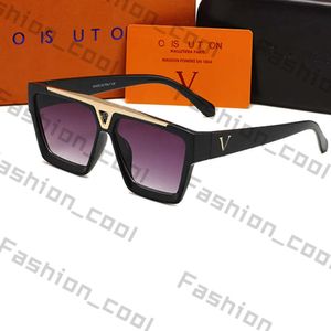 2023 Designer Lousis Vouton LVSE Louisvutton solglasögon för kvinnor och män Bevisstil Anti-ultraviolet Retro Plate Square Full Frame-glasögon med ruta 823