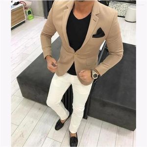 Ternos masculinos Made Chaki Casas mais recentes Men do Wedding Men Terno 2Pieces (gravata da jaqueta) Tuxedos Tuxedos noivo Slim Fit mens