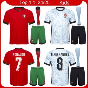 Portugisiska fotbollströjor Kids Fotbollssatser 2024 Portugaler Hem Bov Boys Football Jersey Kit 24 25 B.Fernandes Joao Felix Football Shirt Full Set Maillot Camiseta