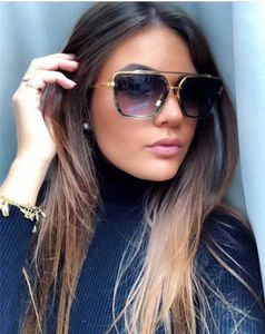 Aadita Sunglass Designer نظارة شمسية عصرية نظارة شمسية Tita Mens و Womens Box Sunglasses Mach Seven JBJK