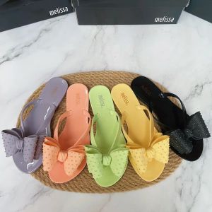 Stövlar Melissa Harmonic Bow III Kvinnor geléskor Flat tofflor Sandaler 2022 Nya kvinnor Jelly Flip Flop Melissa Kvinnliga plattskor SM069