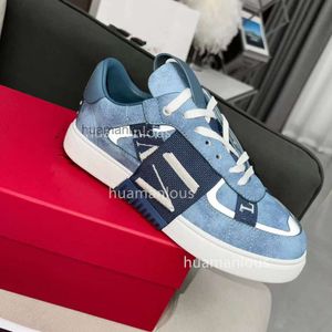 Sneaker coppia in pelle Valenstino New End Spring Sports Designer Trainer High Summer Leisure Shoes AWSX Women's AWSX