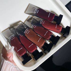 Czarne lustro Water Water Lip Glaze Glaze przezroczysty szklany szklany olej wodoodporna płynna szminka nago brązowy przezroczysty odcień makijaż 240410