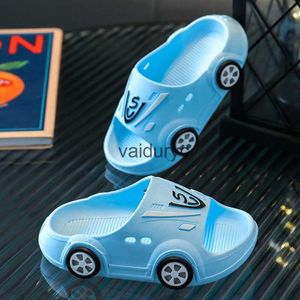 Slipper Childrens tofflor Summer Boys and Girls Home Anti Slip Inomhus stilig tecknad bil Baby H240411