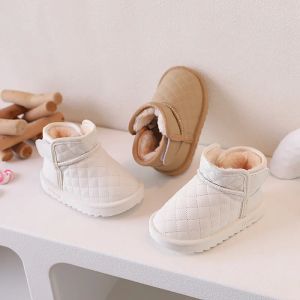 Buty Baby Girls Snow Boots Autumn Zime Dzieci ciepłe bawełniane buty na zewnątrz Wodoodporne wiatroodporne antylpipery Plush Kid Buty Casual Boots