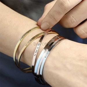 Braccialetti per cuffia frase personalizzati per donne coordinate personalizzate nomi di testo nomi bracciali in acciaio inossidabile gioielli famliy amante regali 240411