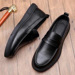 Casual skor säljer mockasins mode man loafers läder handgjorda män lägenheter lätt körning fritid promenad båt