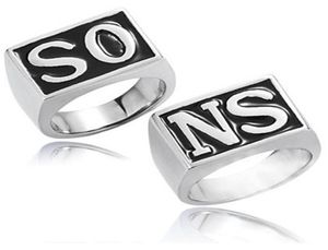 2pcs The Rings Men Rock Punk Cosplay costume Silver Size 8-13 Motorcycle ring finger7032410
