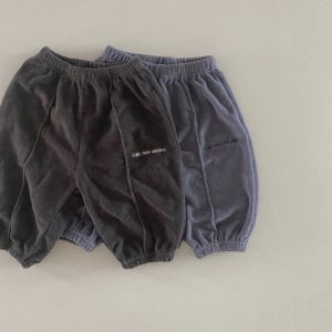 Hose Herumn Winter neues Baby verdicken Buchstaben Jogginghose Mädchen Jungen Lose Hosen Kleinkind Sport Casual Hosen Säugling warme Kleidung