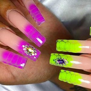 Narzędzie manicure 10 ml przydatne fluorescencyjne kryształowe rzeźbia