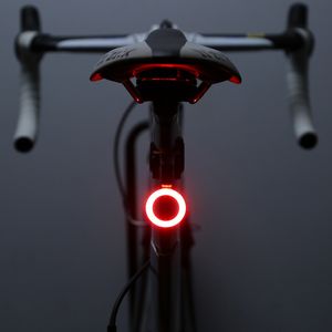 Cykel TAILLIGHT MULTI LYGNINGSMODES Modeller USB -laddning LED Cykelljus Flash Svans bakljus för väg MTB -cykelstolpost